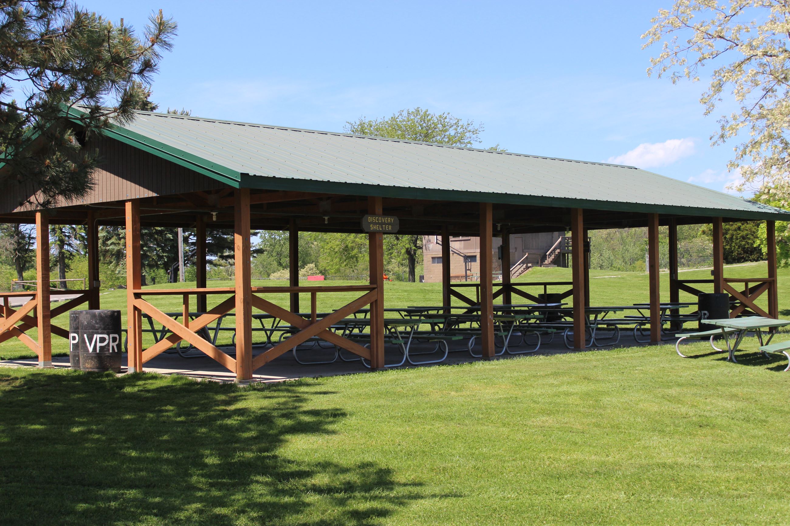 Discovery Shelter RL